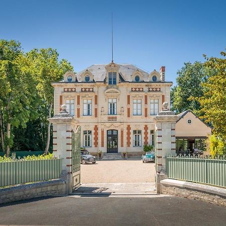 Appartement Du Chateau De La Caillerie Avoine Eksteriør bilde