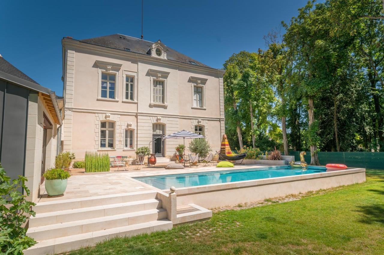 Appartement Du Chateau De La Caillerie Avoine Eksteriør bilde