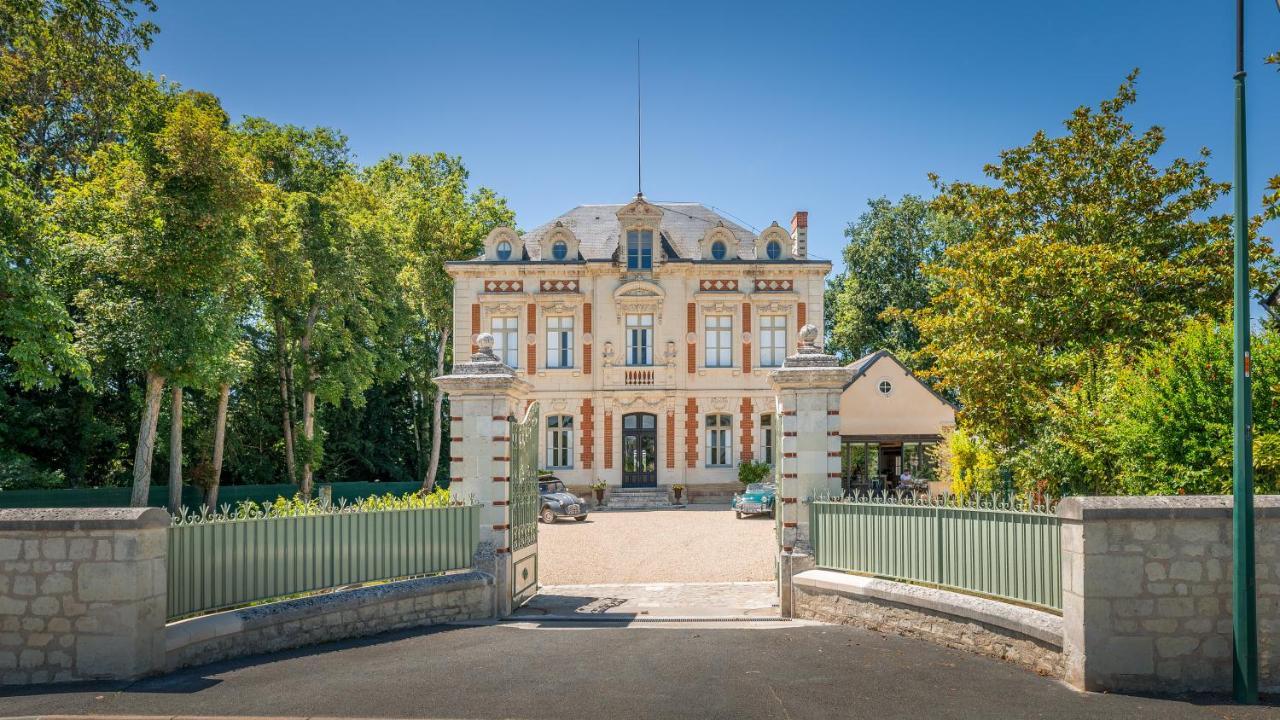Appartement Du Chateau De La Caillerie Avoine Eksteriør bilde