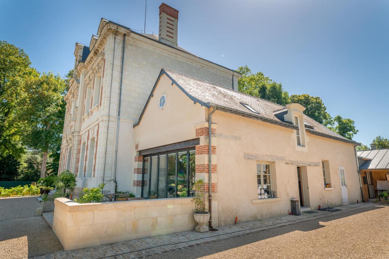 Appartement Du Chateau De La Caillerie Avoine Eksteriør bilde